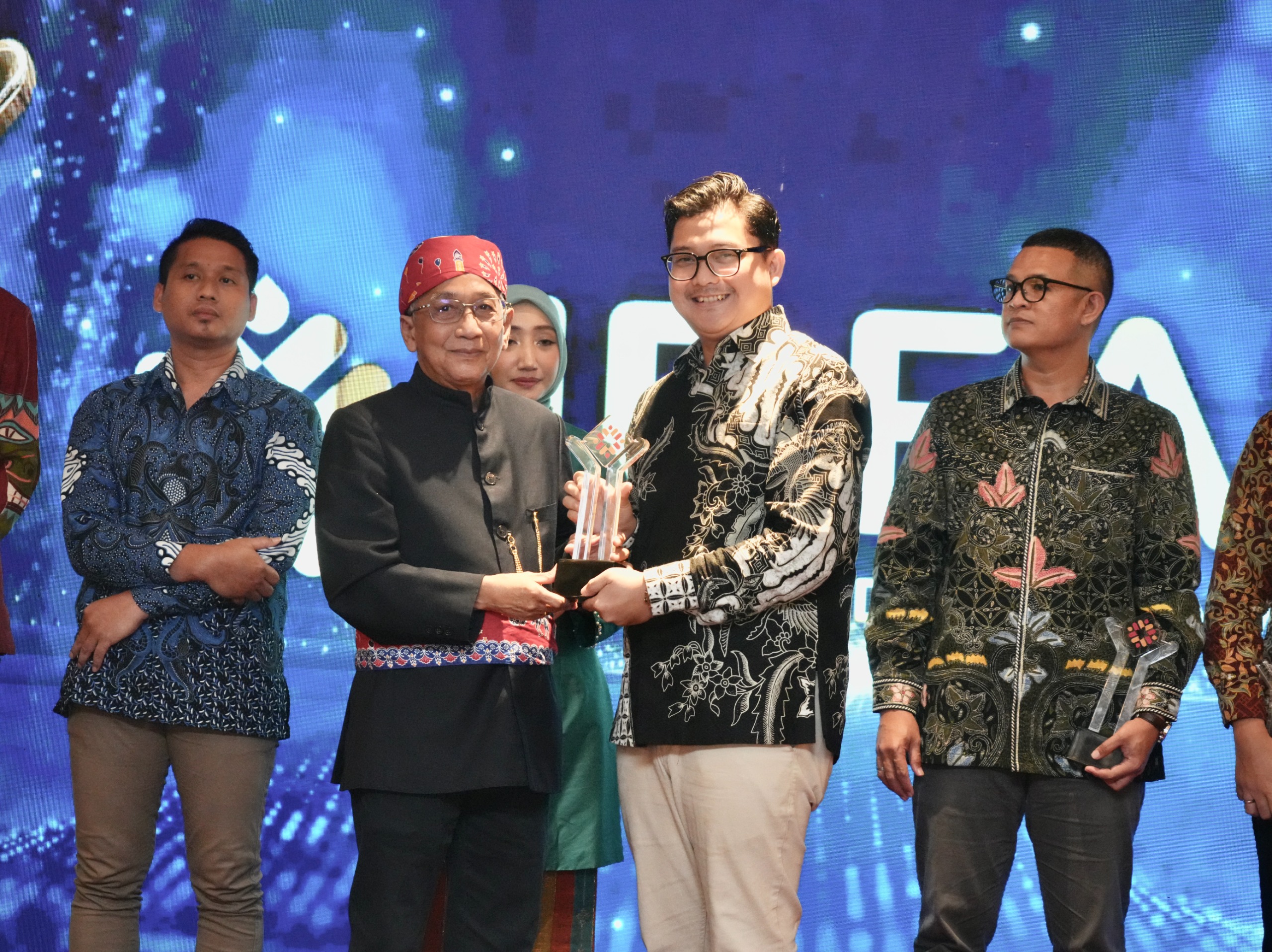 Wujudkan Kesetaraan Hak Kerja, TASPEN Sabet Penghargaan Silver Winner di Ajang IDEAS 2026
